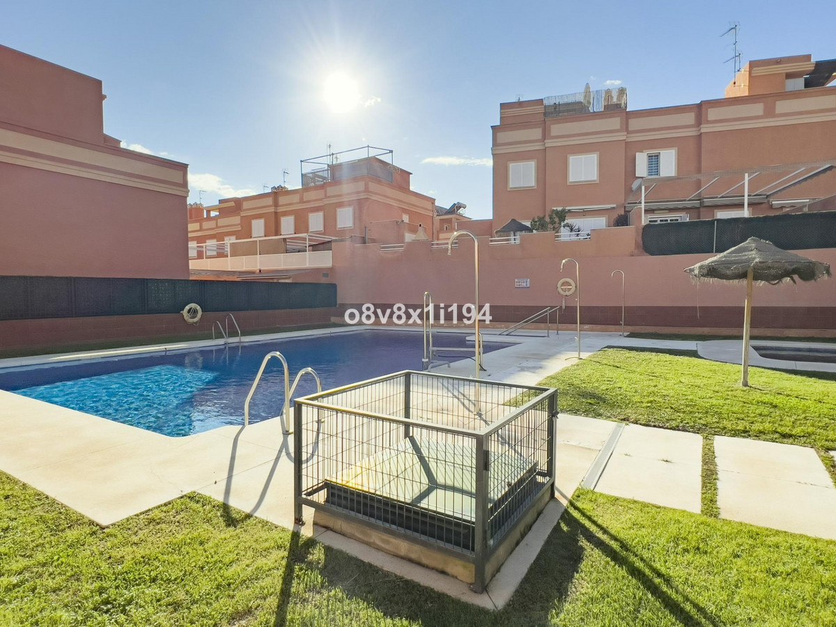 Te koop Herenhuis Costa Del Sol Benajarafe € 360.000,-