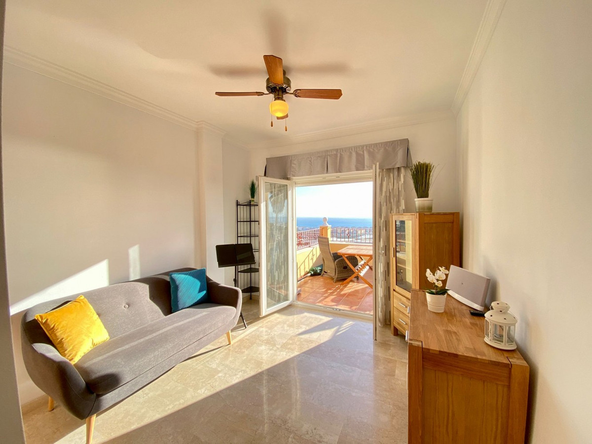 Te koop Half vrijstaand huis Costa Del Sol Torrox € 478.000,-