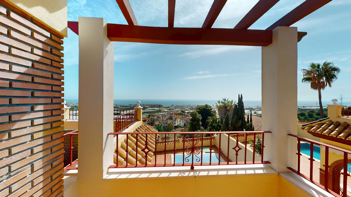 Te koop Half vrijstaand huis Costa Del Sol Torrox € 478.000,-