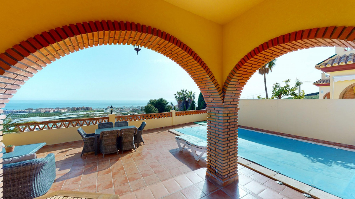 Te koop Half vrijstaand huis Costa Del Sol Torrox € 478.000,-