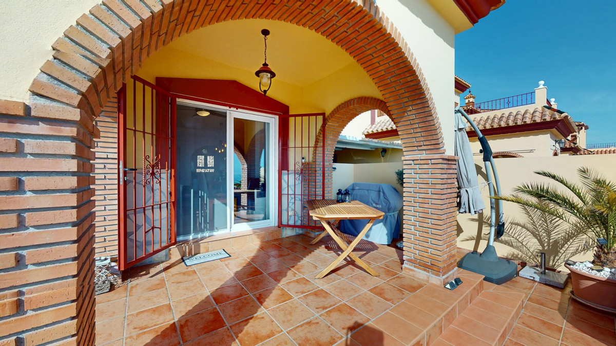Te koop Half vrijstaand huis Costa Del Sol Torrox € 478.000,-