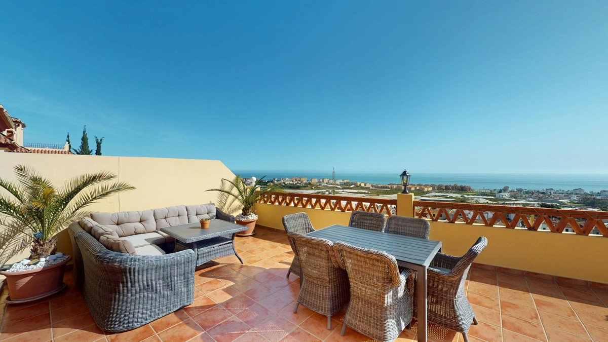 Te koop Half vrijstaand huis Costa Del Sol Torrox € 478.000,-