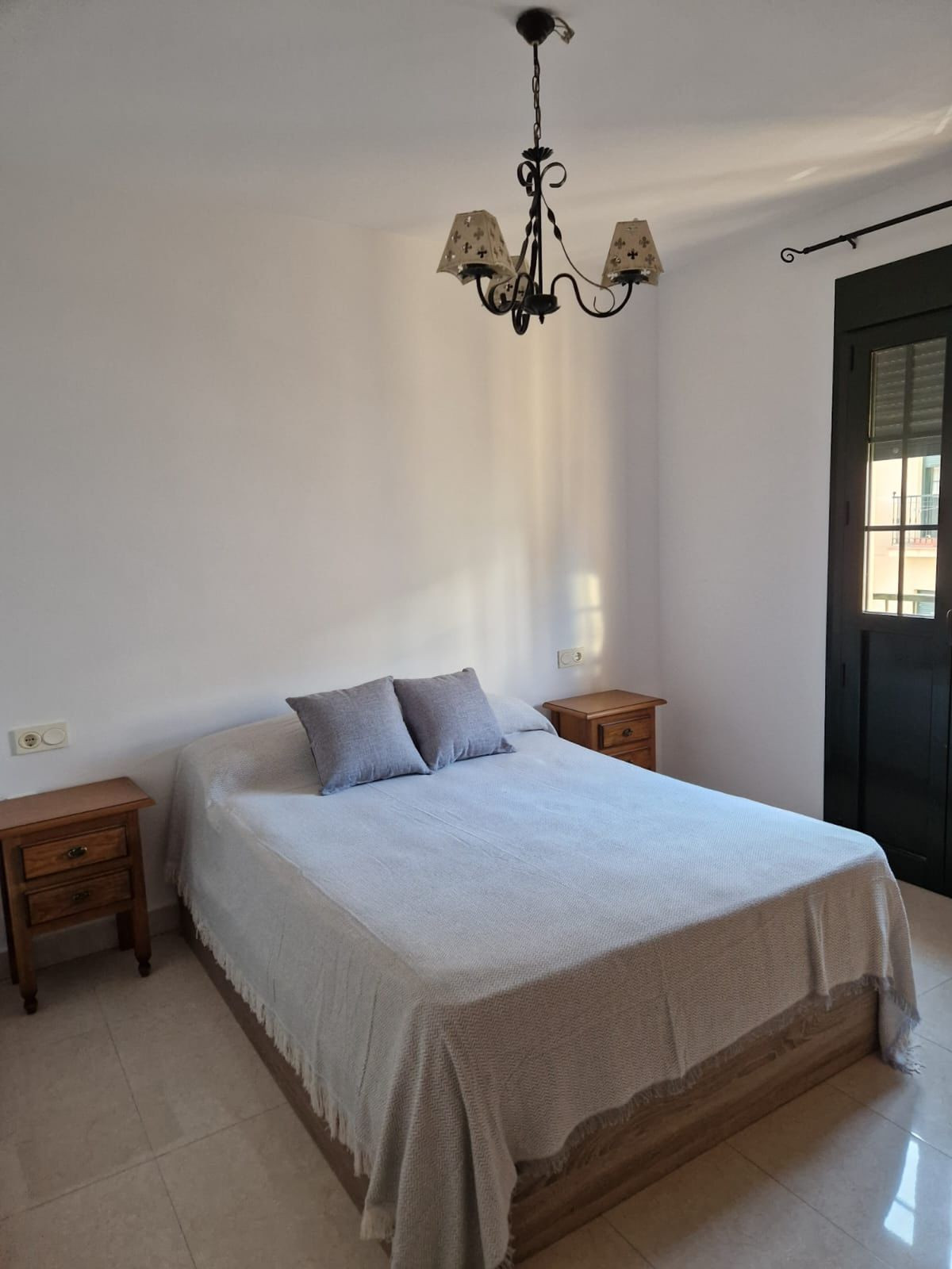 Te koop Middle Floor Apartment Costa Del Sol Nerja € 320.000,-