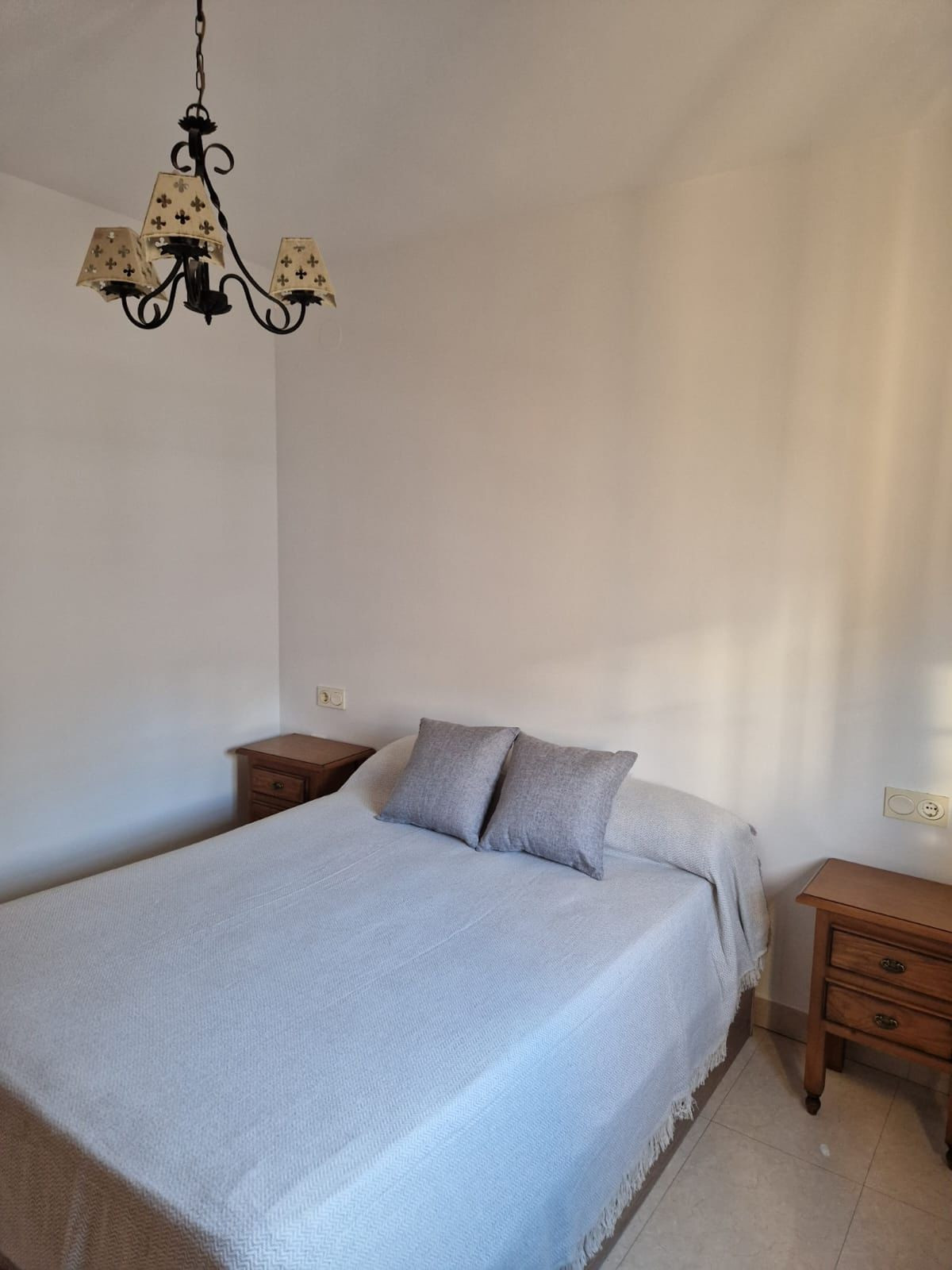 Te koop Middle Floor Apartment Costa Del Sol Nerja € 320.000,-