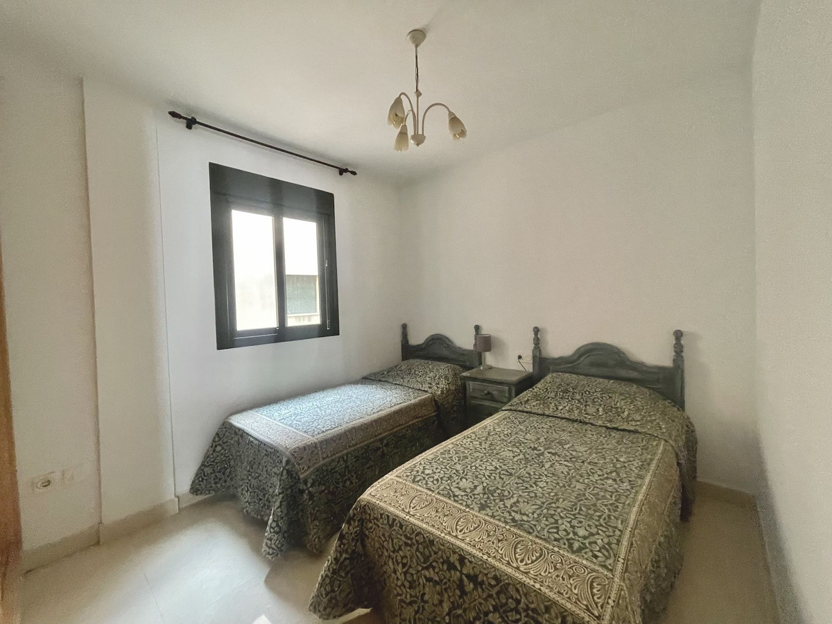 Te koop Middle Floor Apartment Costa Del Sol Nerja € 320.000,-