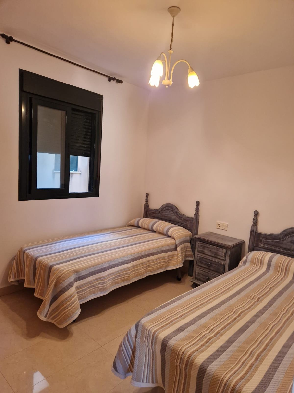 Te koop Middle Floor Apartment Costa Del Sol Nerja € 320.000,-