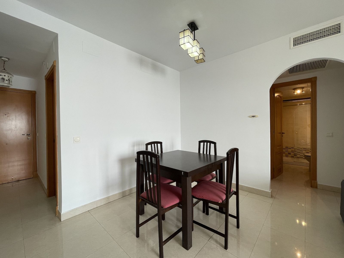 Te koop Middle Floor Apartment Costa Del Sol Nerja € 320.000,-