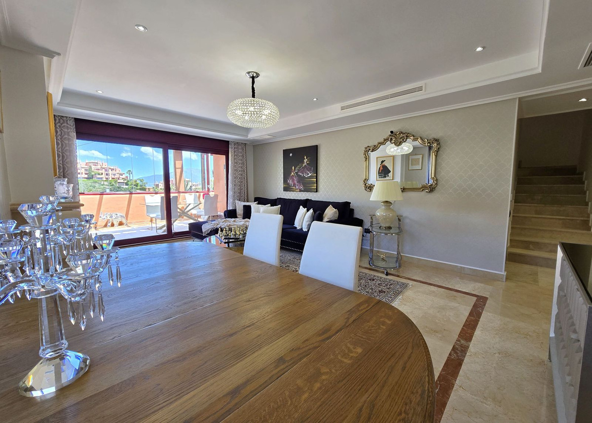 Te koop Penthouse Costa Del Sol La Mairena € 569.000,-
