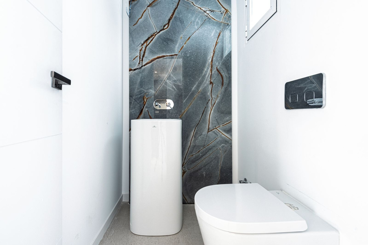 Te koop Herenhuis Costa Del Sol The Golden Mile € 1.595.000,-