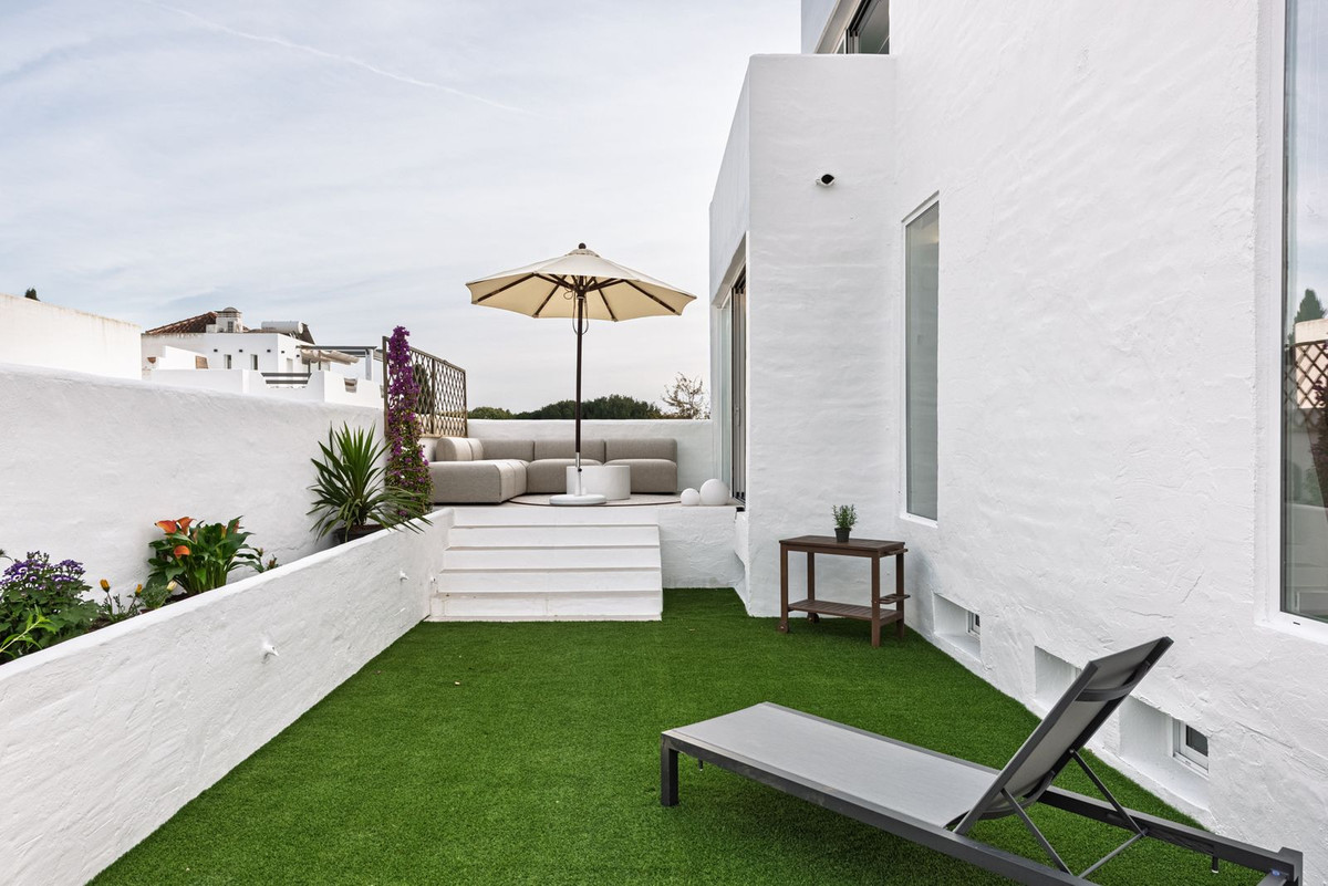 Te koop Herenhuis Costa Del Sol The Golden Mile € 1.595.000,-