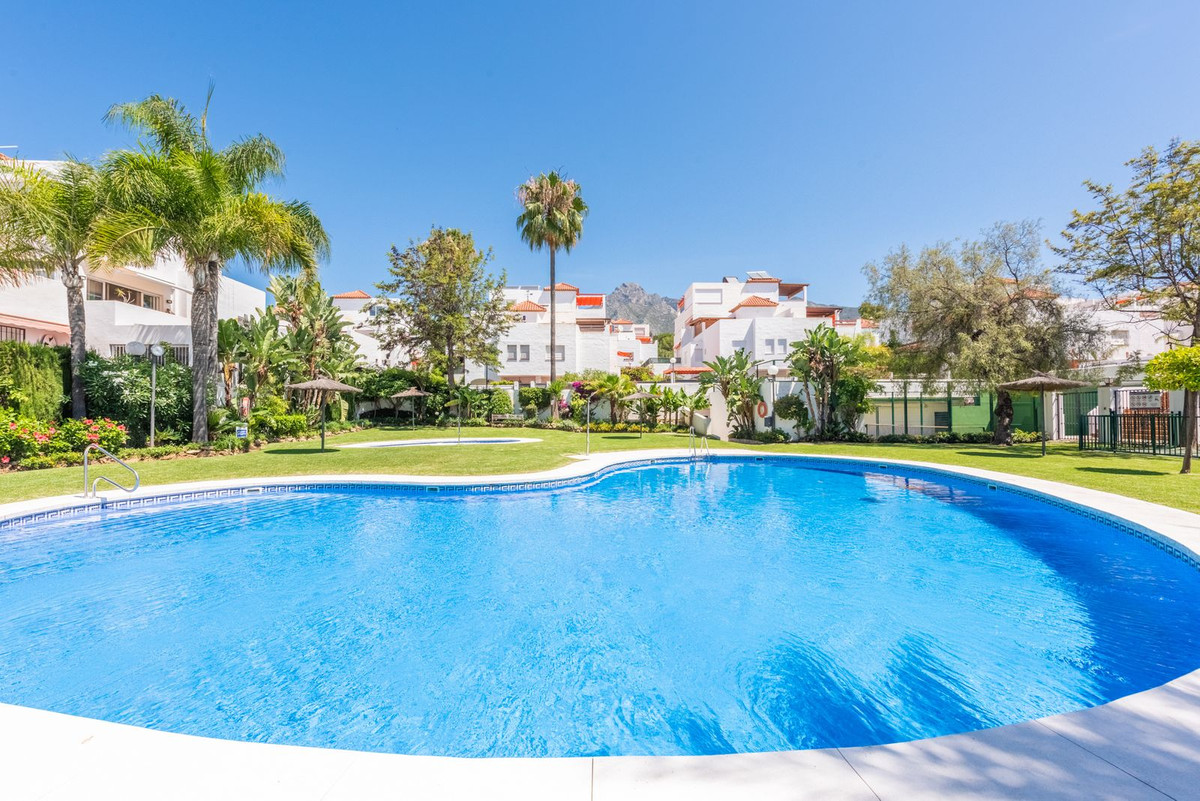 Te koop Herenhuis Costa Del Sol The Golden Mile € 1.595.000,-