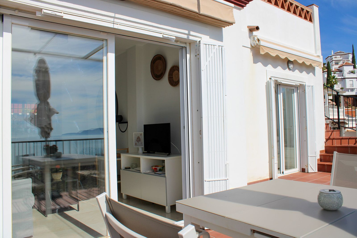 Te koop Half vrijstaand huis Costa Del Sol Nerja € 395.000,-