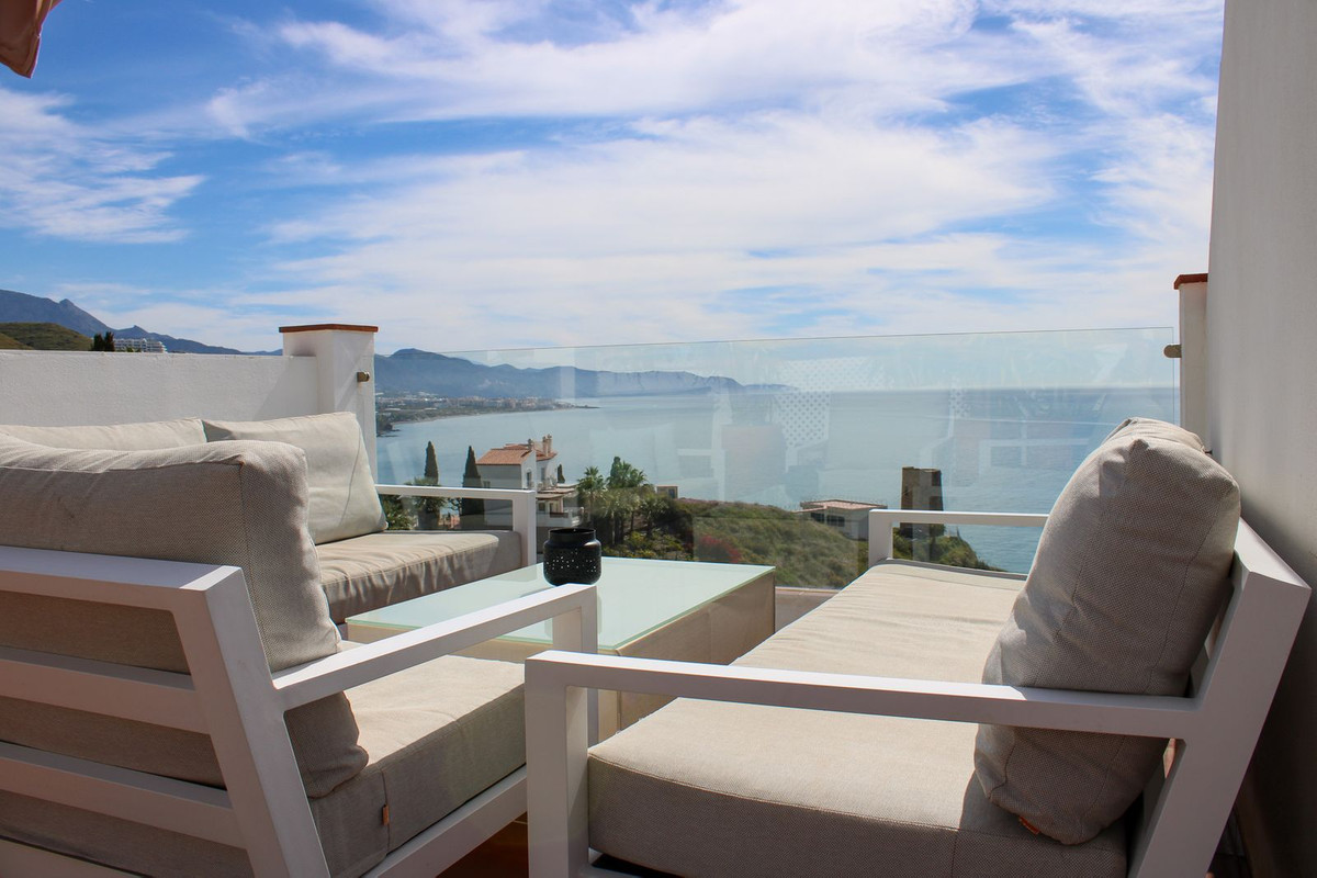 Te koop Half vrijstaand huis Costa Del Sol Nerja € 395.000,-