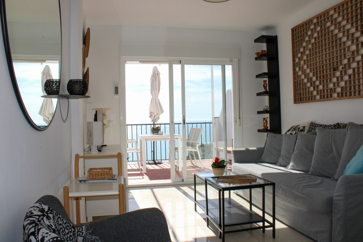 Te koop Half vrijstaand huis Costa Del Sol Nerja € 395.000,-