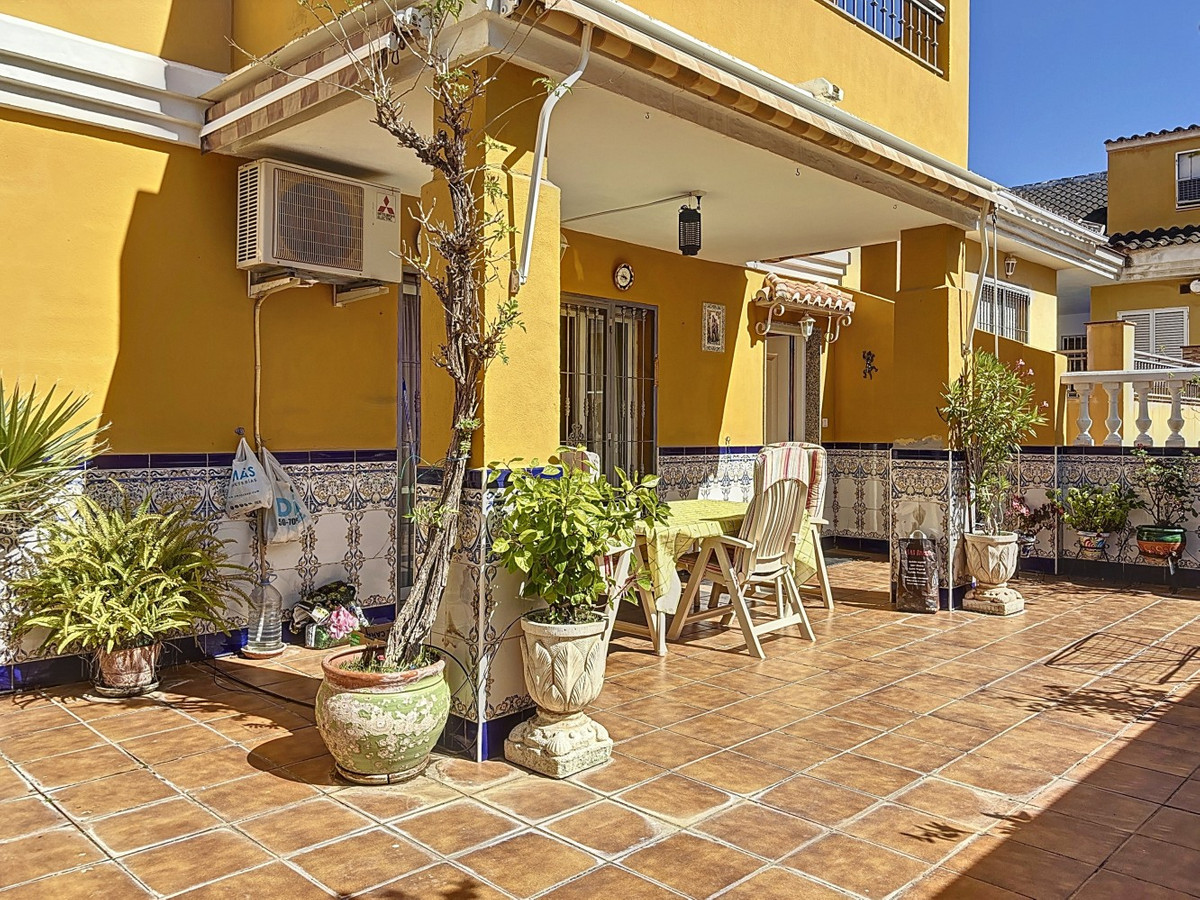 Te koop Half vrijstaand huis Costa Del Sol Torre Del Mar € 450.000,-