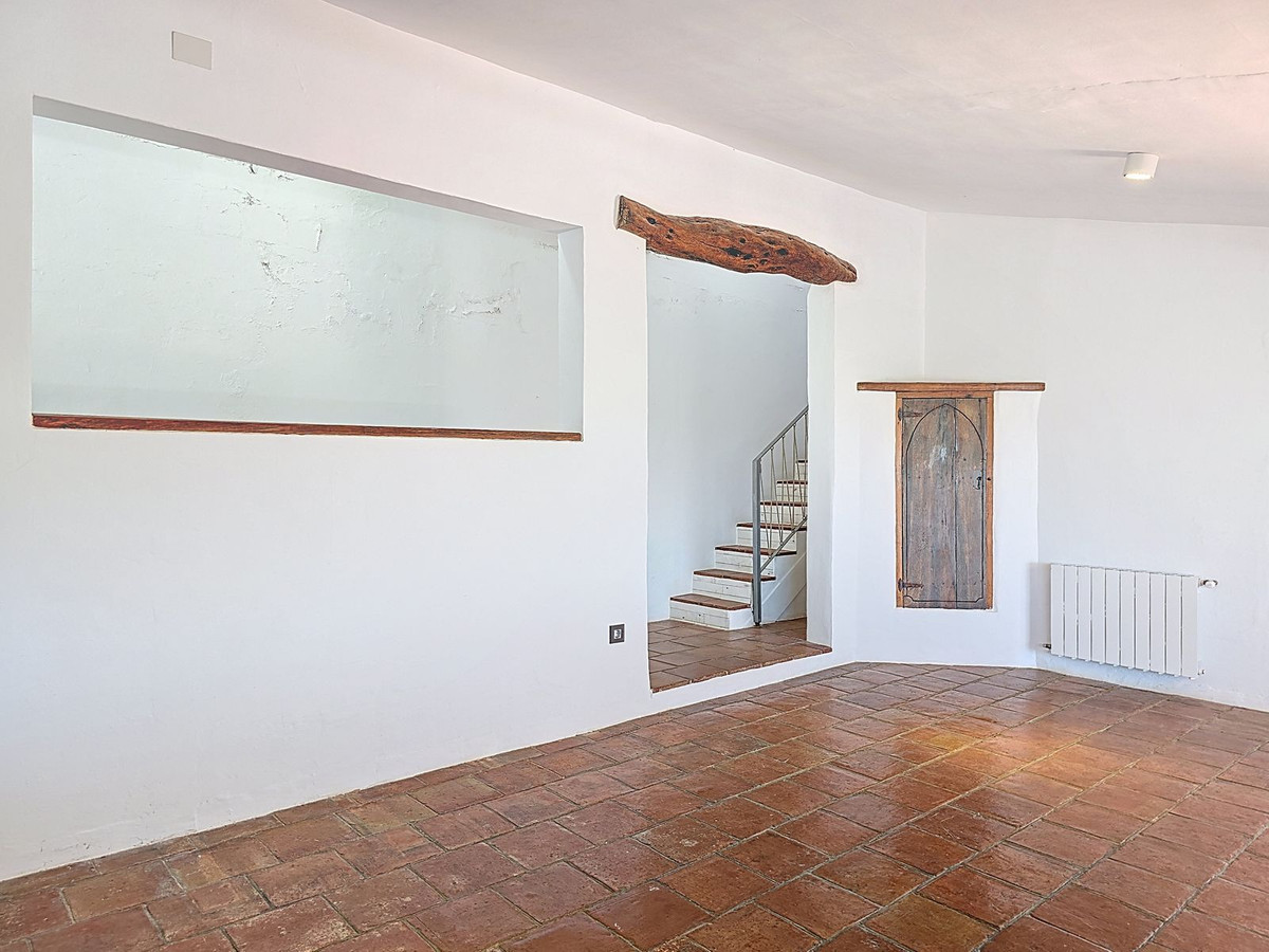 Te koop Vrijstaande Villa Costa Del Sol Sedella € 350.000,-