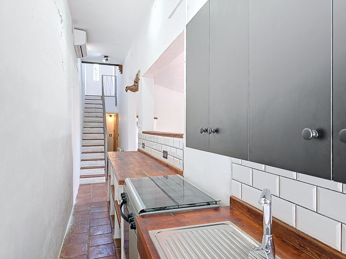 Te koop Vrijstaande Villa Costa Del Sol Sedella € 350.000,-