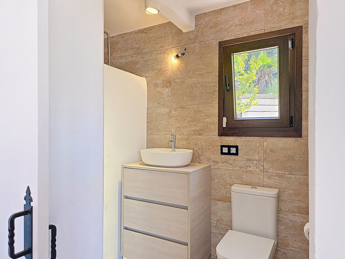 Te koop Vrijstaande Villa Costa Del Sol Sedella € 350.000,-