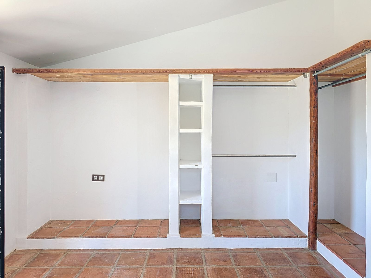 Te koop Vrijstaande Villa Costa Del Sol Sedella € 350.000,-