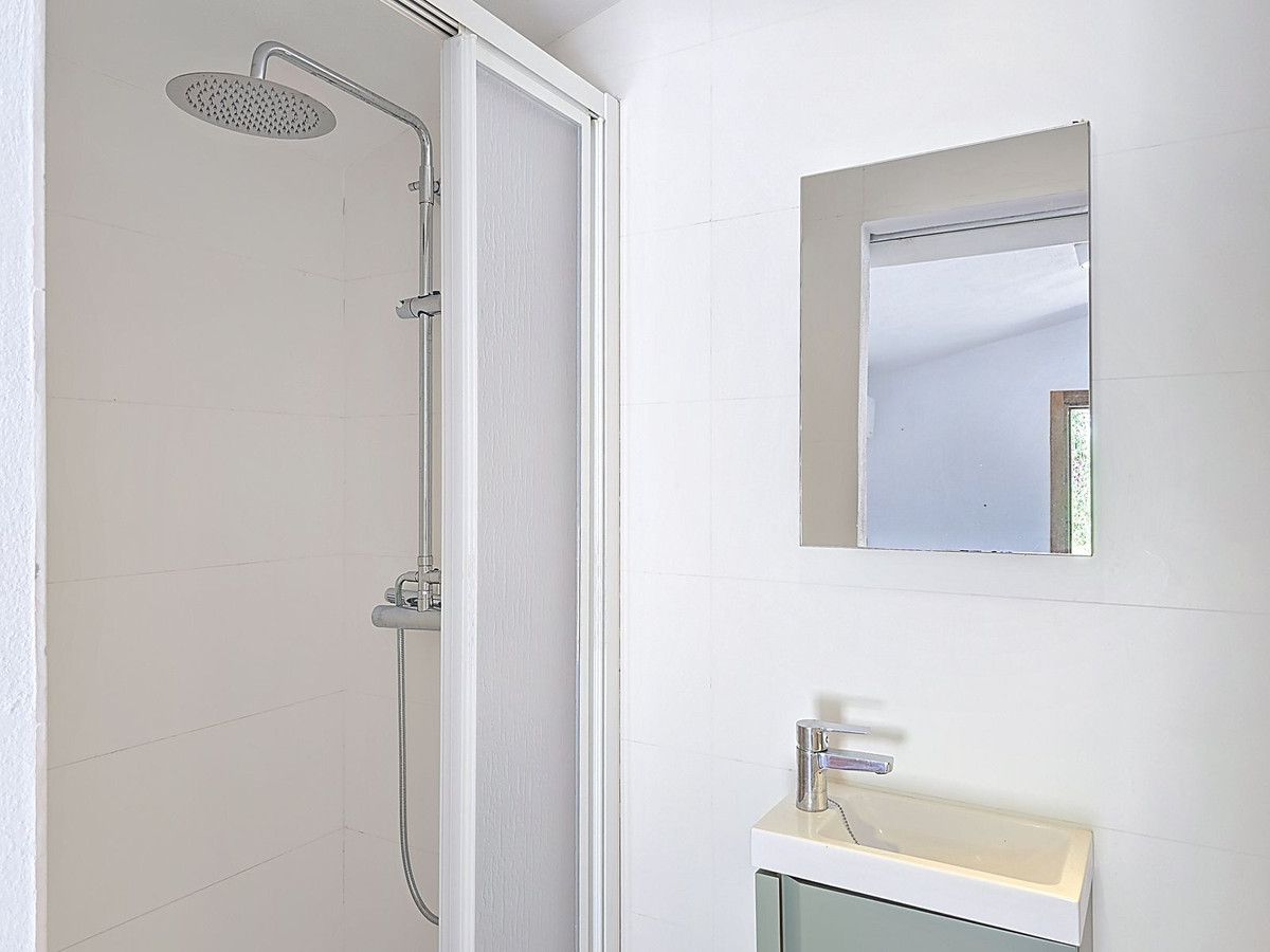 Te koop Vrijstaande Villa Costa Del Sol Sedella € 350.000,-