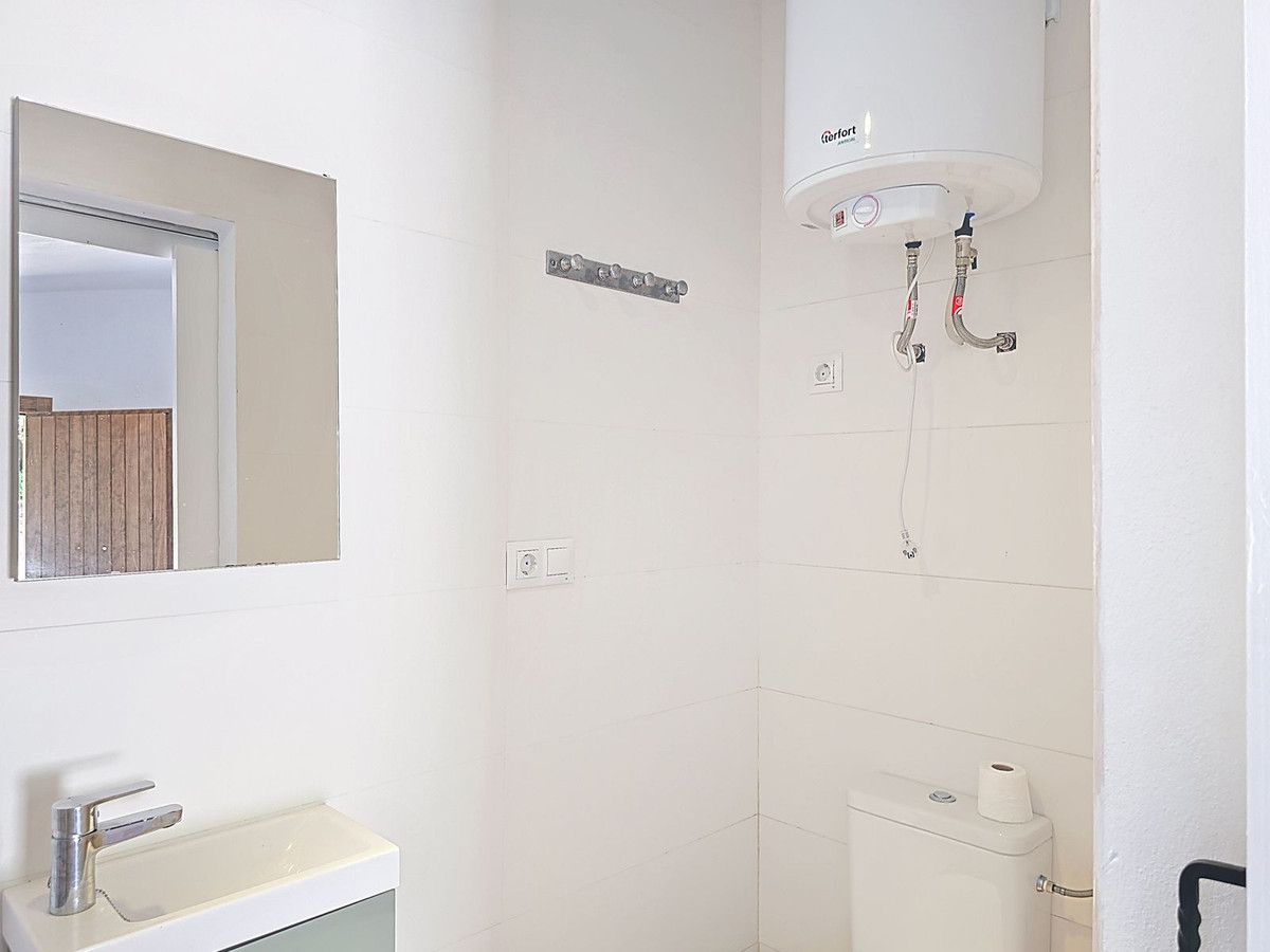 Te koop Vrijstaande Villa Costa Del Sol Sedella € 350.000,-