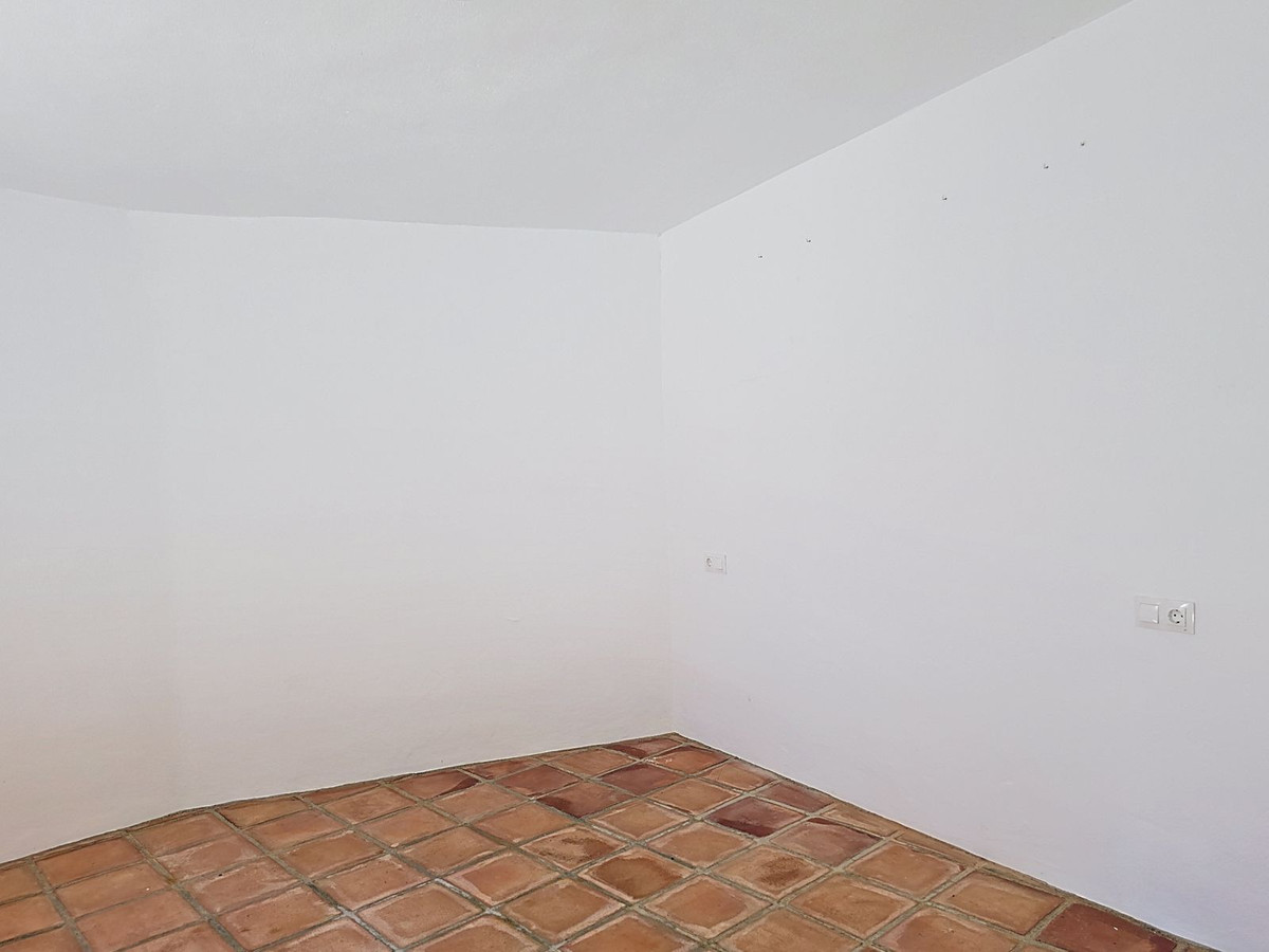 Te koop Vrijstaande Villa Costa Del Sol Sedella € 350.000,-