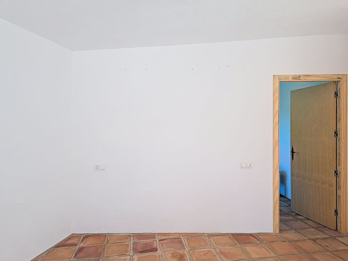 Te koop Vrijstaande Villa Costa Del Sol Sedella € 350.000,-