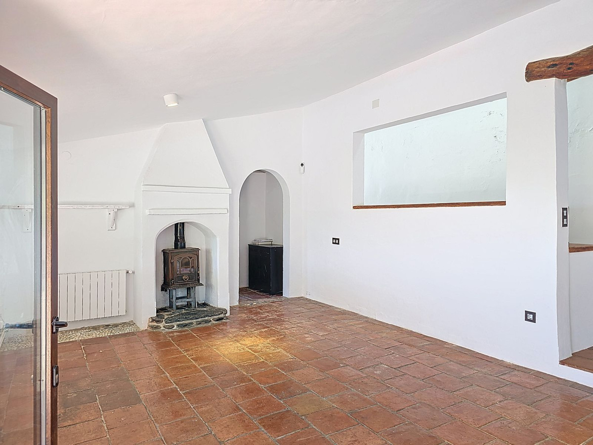 Te koop Vrijstaande Villa Costa Del Sol Sedella € 350.000,-