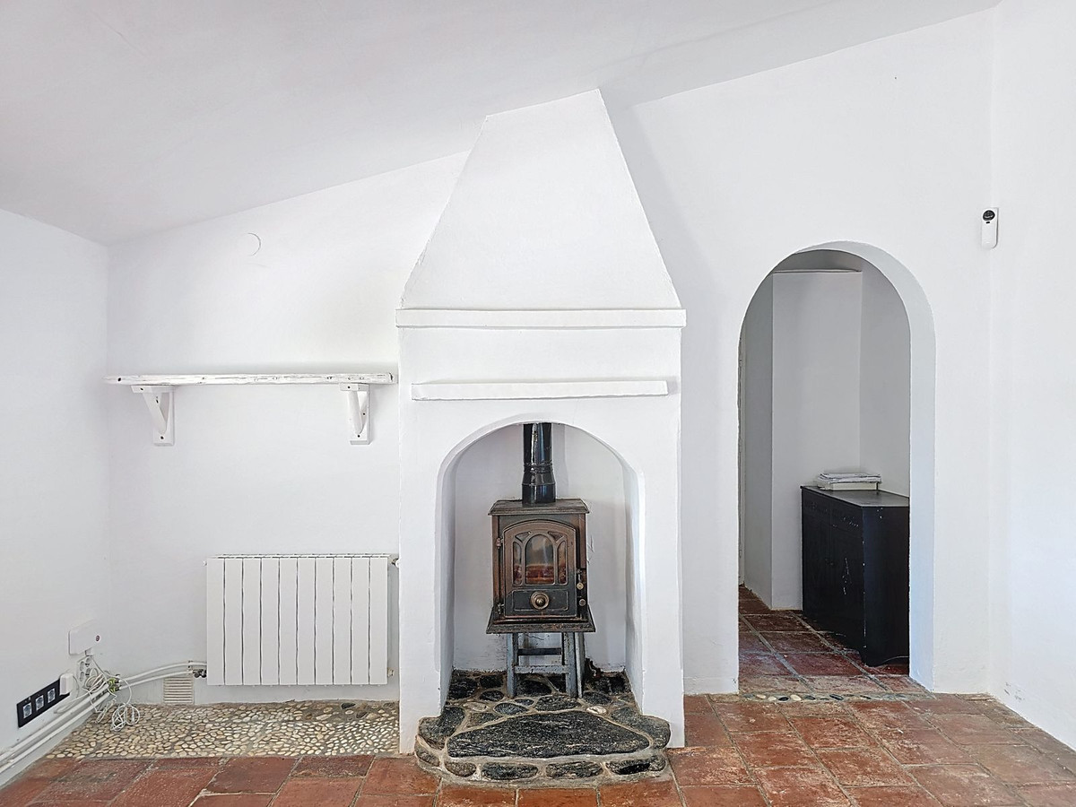 Te koop Vrijstaande Villa Costa Del Sol Sedella € 350.000,-