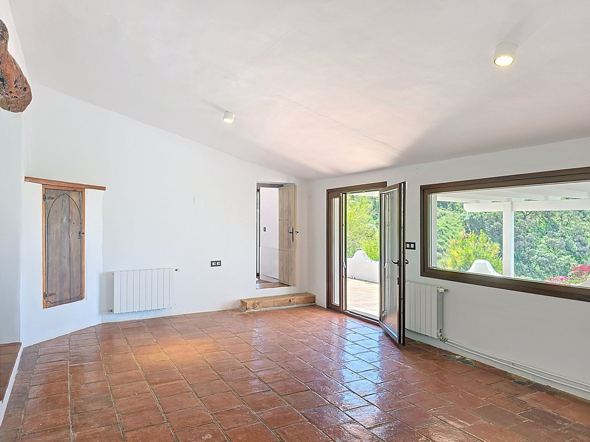 Te koop Vrijstaande Villa Costa Del Sol Sedella € 350.000,-