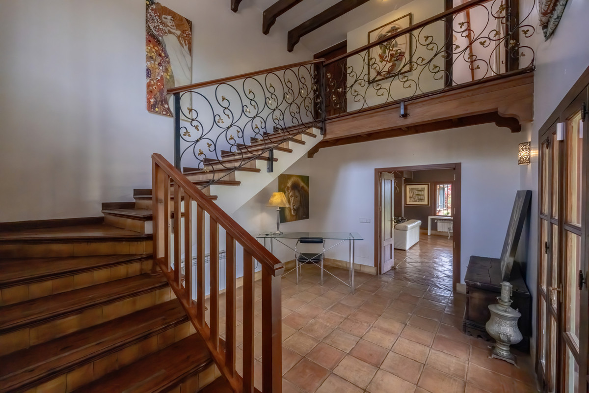 Te koop Vrijstaande Villa Costa Del Sol Nueva Andalucía € 2.290.000,-