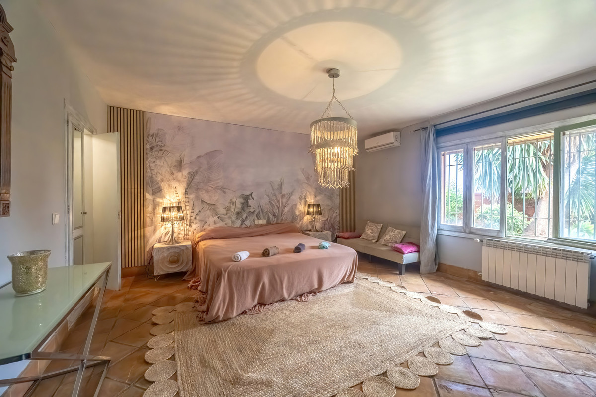 Te koop Vrijstaande Villa Costa Del Sol Nueva Andalucía € 2.290.000,-