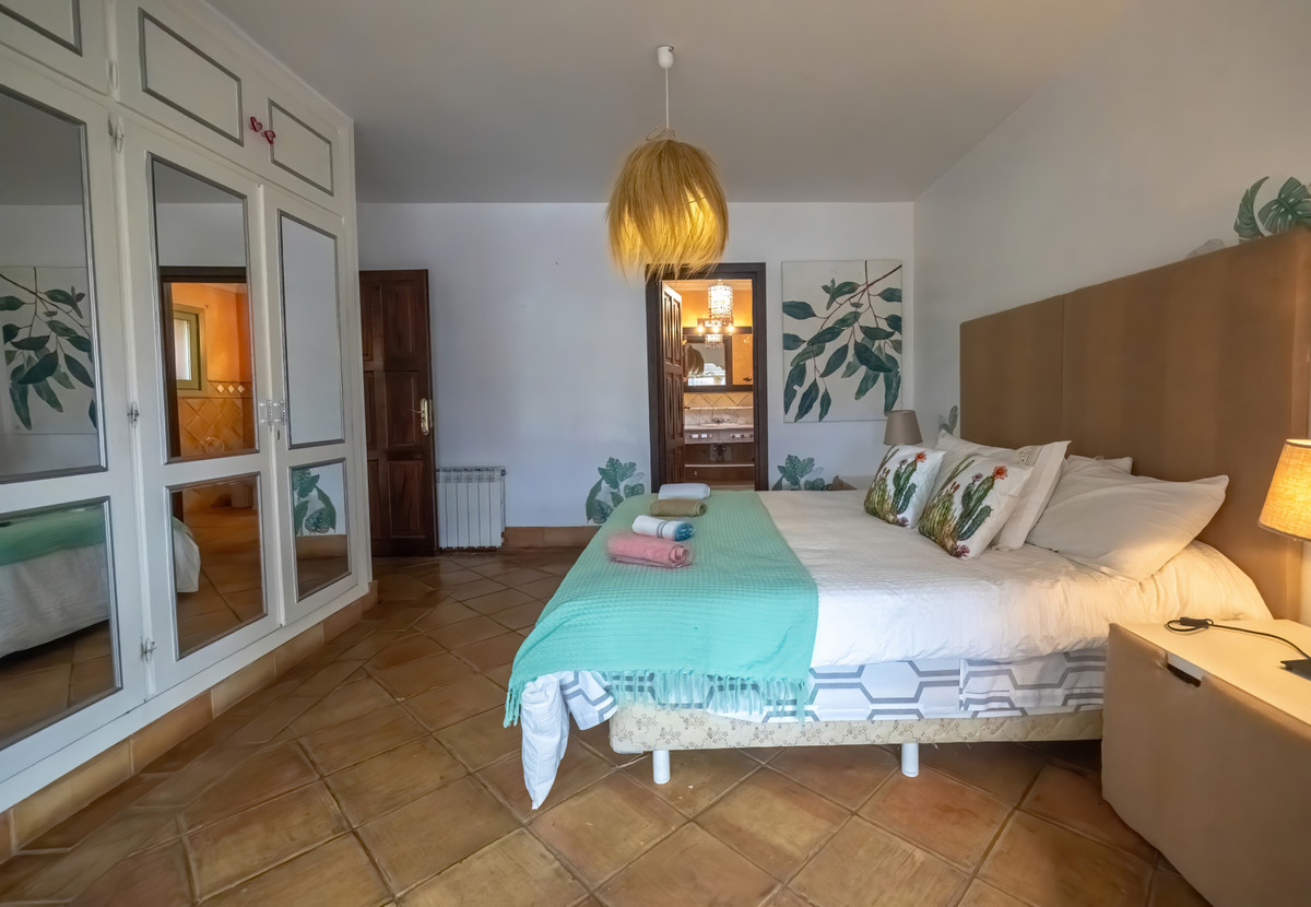 Te koop Vrijstaande Villa Costa Del Sol Nueva Andalucía € 2.290.000,-