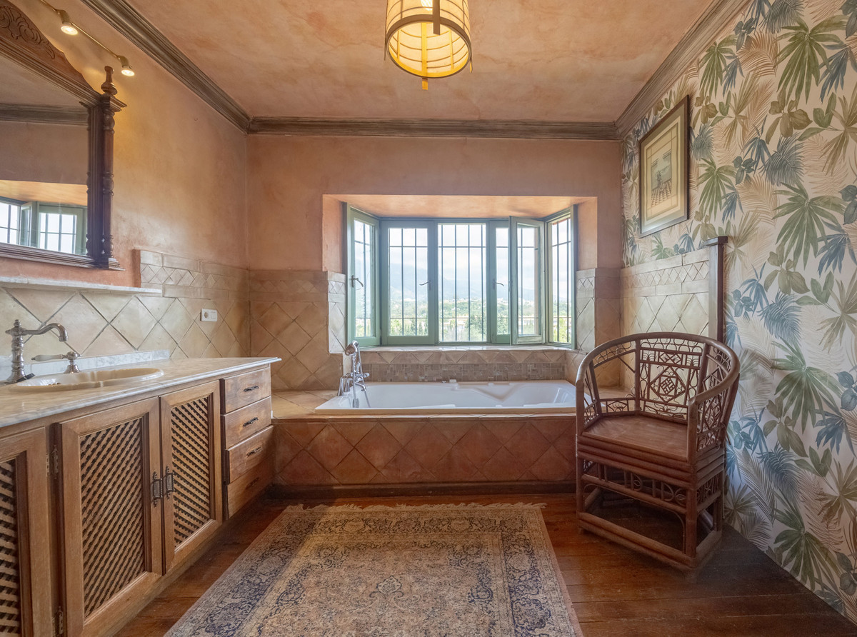 Te koop Vrijstaande Villa Costa Del Sol Nueva Andalucía € 2.290.000,-