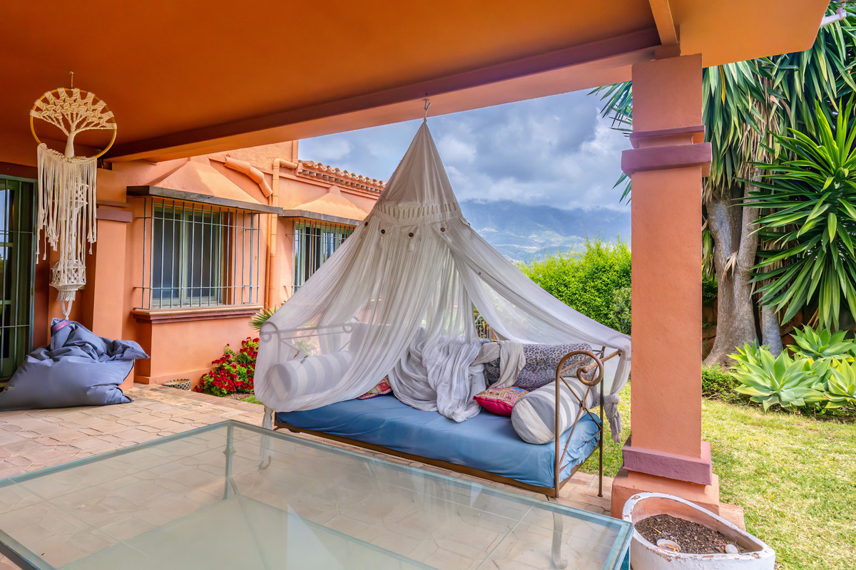 Te koop Vrijstaande Villa Costa Del Sol Nueva Andalucía € 2.290.000,-