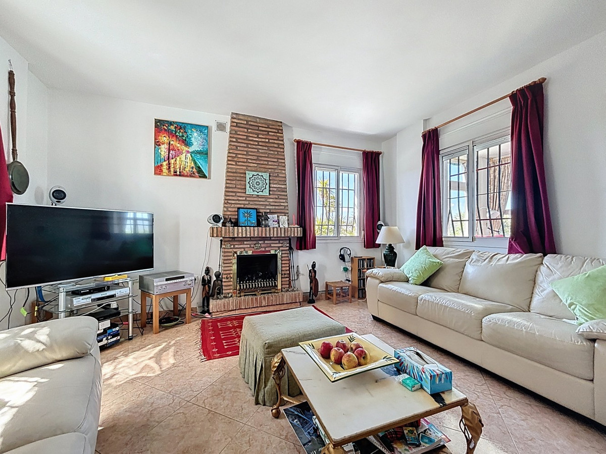 Te koop Vrijstaande Villa Costa Del Sol Canillas De Aceituno € 345.000,-