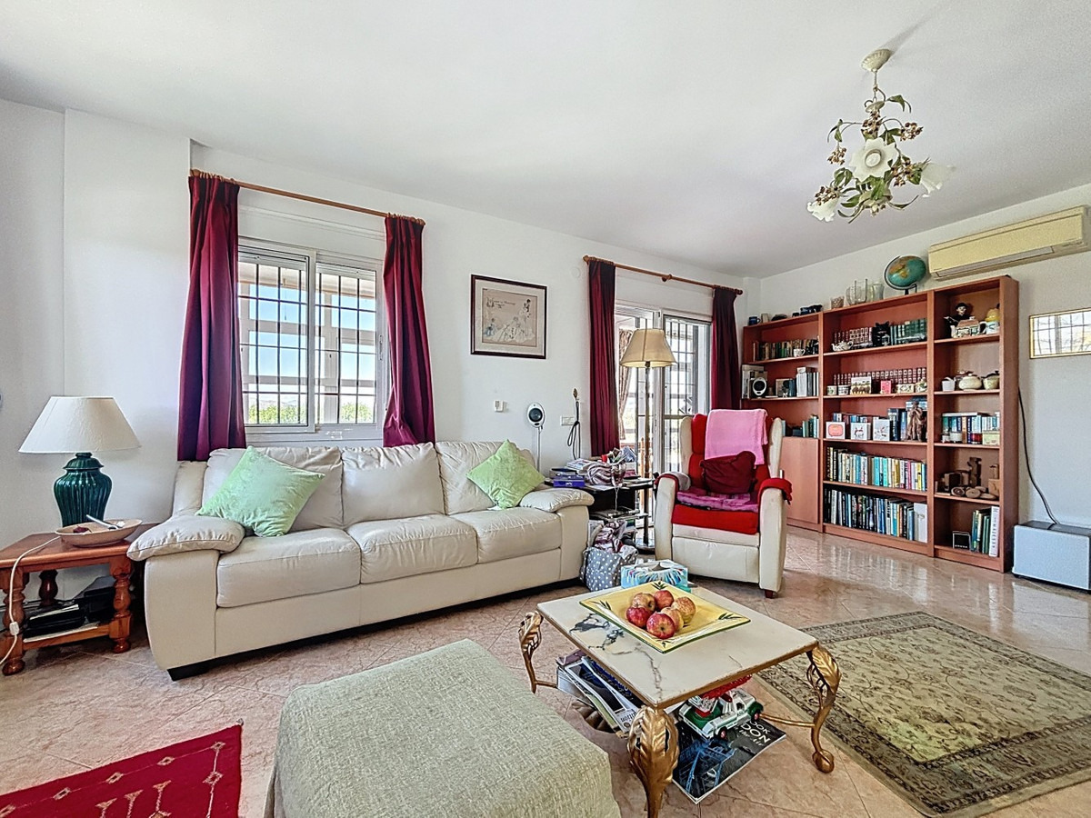 Te koop Vrijstaande Villa Costa Del Sol Canillas De Aceituno € 345.000,-