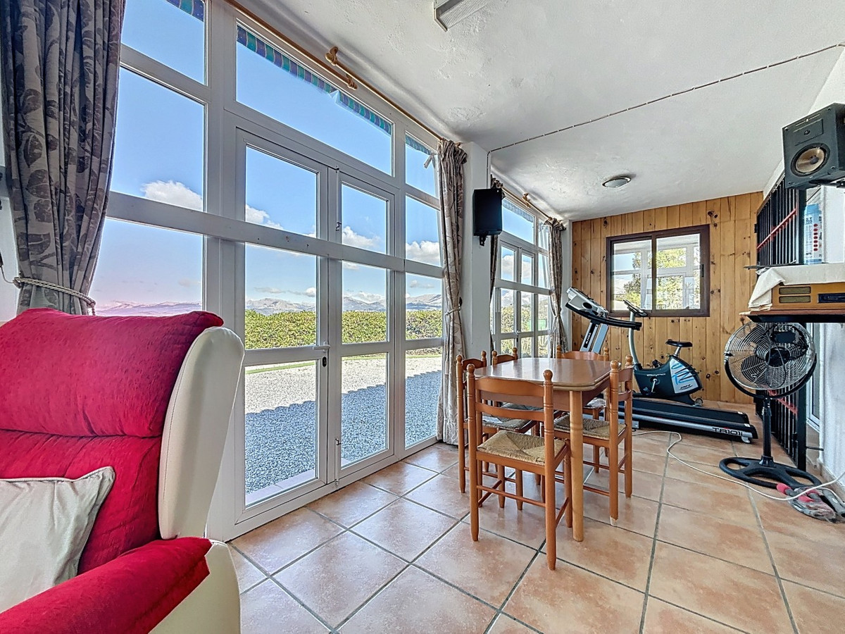 Te koop Vrijstaande Villa Costa Del Sol Canillas De Aceituno € 345.000,-