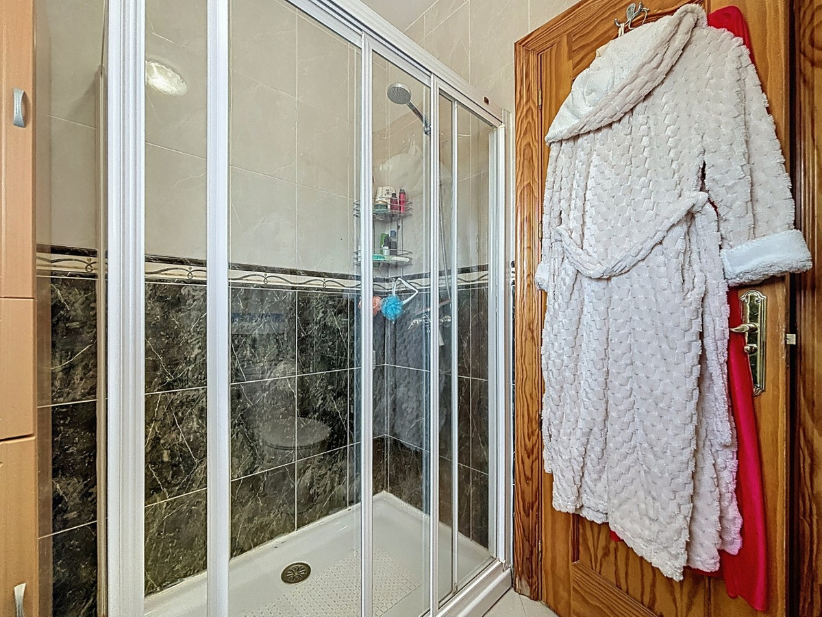 Te koop Vrijstaande Villa Costa Del Sol Canillas De Aceituno € 345.000,-