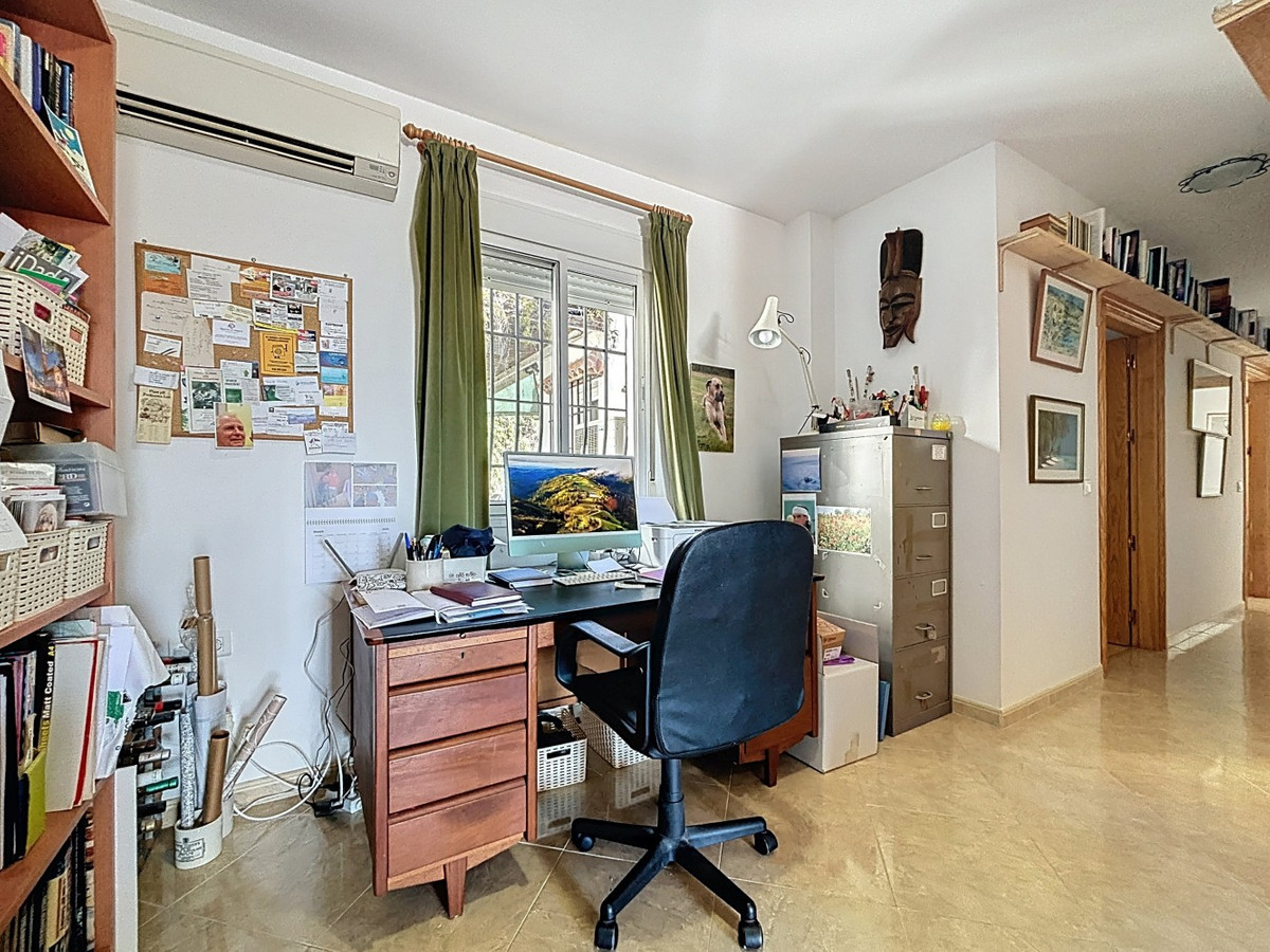 Te koop Vrijstaande Villa Costa Del Sol Canillas De Aceituno € 345.000,-