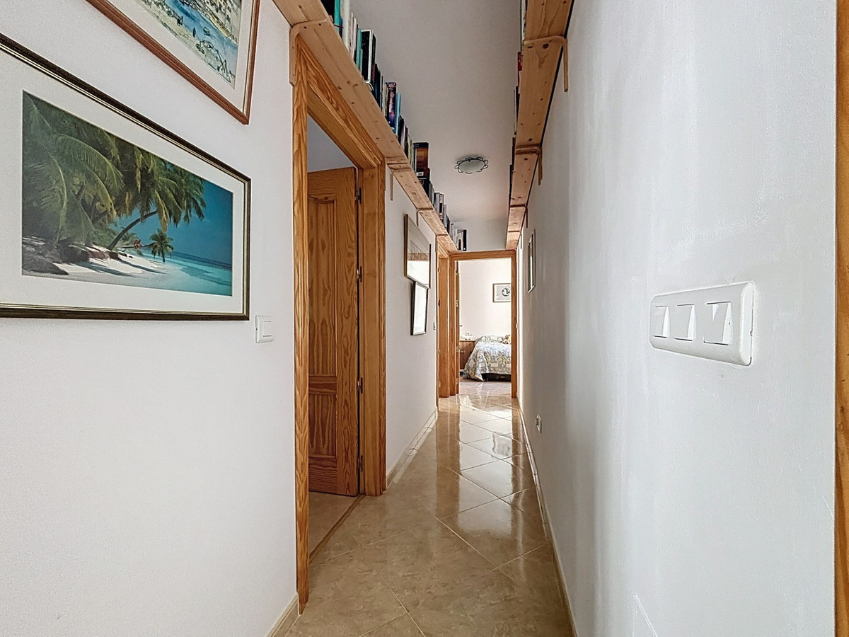 Te koop Vrijstaande Villa Costa Del Sol Canillas De Aceituno € 345.000,-