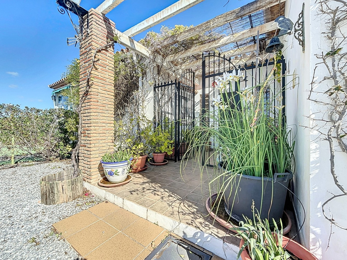 Te koop Vrijstaande Villa Costa Del Sol Canillas De Aceituno € 345.000,-