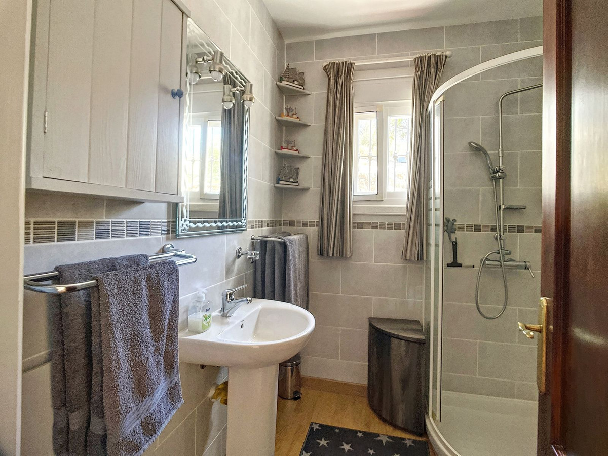 Te koop Finca - Cortijo Costa Del Sol Sedella € 425.000,-