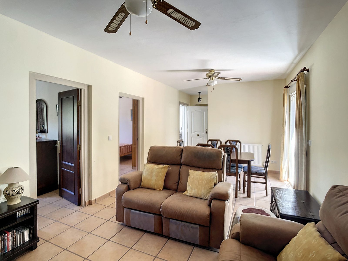 Te koop Finca - Cortijo Costa Del Sol Sedella € 425.000,-