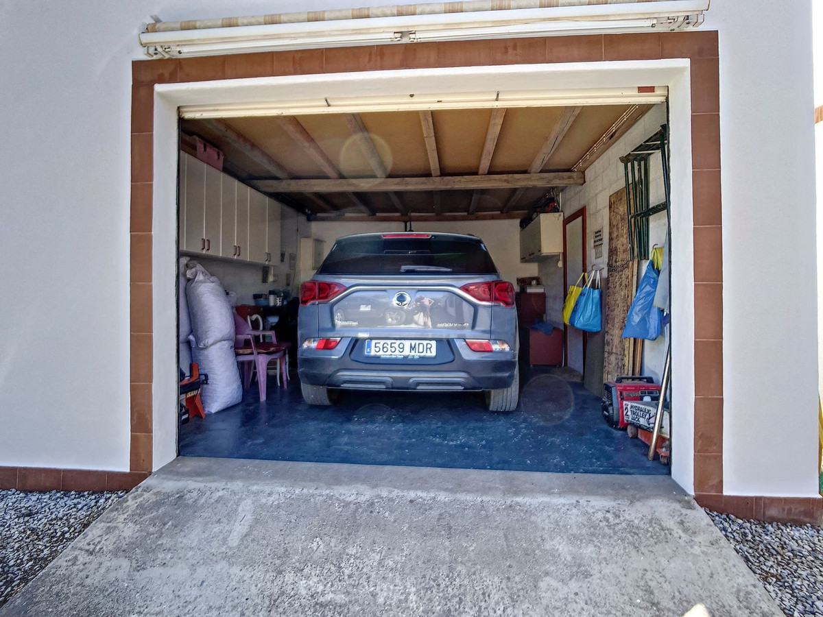 Te koop Finca - Cortijo Costa Del Sol Sedella € 425.000,-