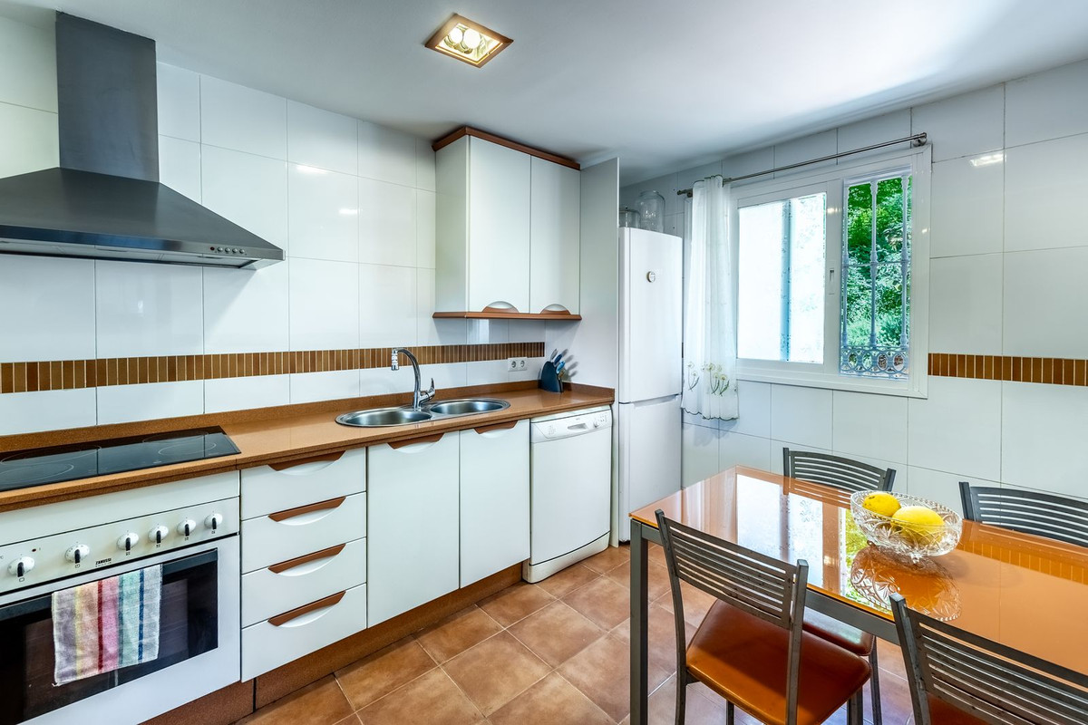 Te koop Herenhuis Costa Del Sol Alhaurin Golf € 365.000,-