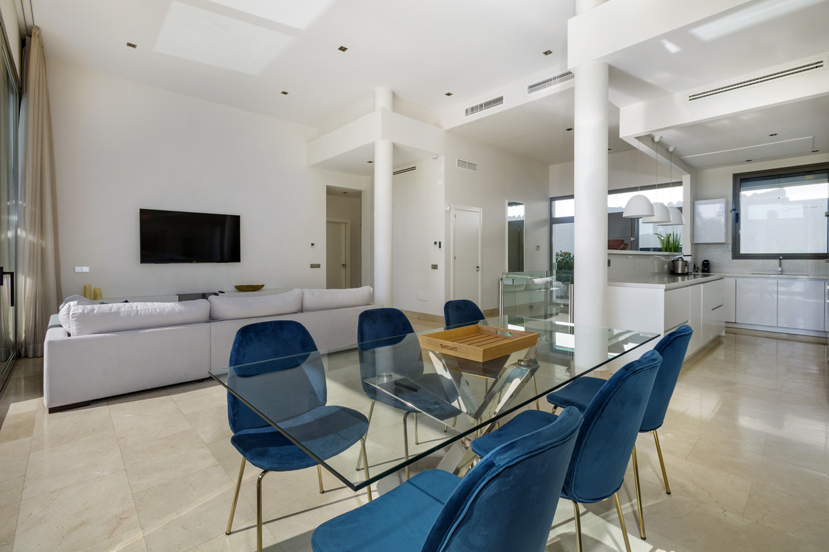 Te koop Vrijstaande Villa Costa Del Sol La Quinta € 2.650.000,-