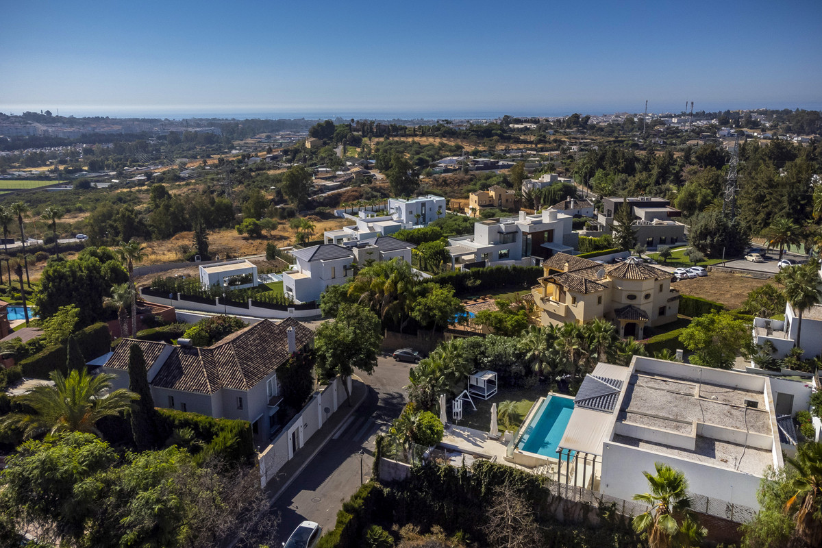 Te koop Vrijstaande Villa Costa Del Sol La Quinta € 2.650.000,-