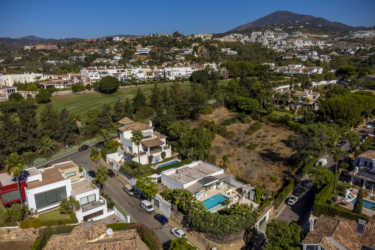 Te koop Vrijstaande Villa Costa Del Sol La Quinta € 2.650.000,-