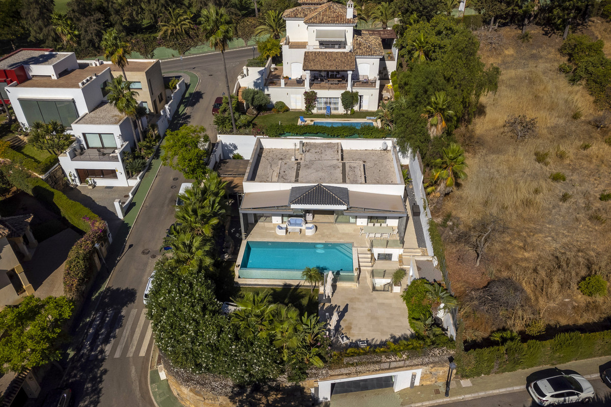 Te koop Vrijstaande Villa Costa Del Sol La Quinta € 2.650.000,-